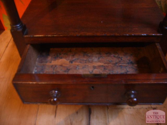 mahonie Engelse antieke etagere 2