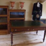 Mahonie partners schrijftafel 3