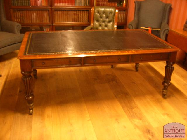 Mahonie schrijftafel circa 1830 3