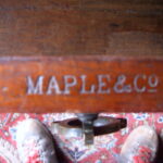 mahonie side table 1