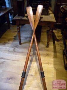 oude  roei riemen, VERKOCHT