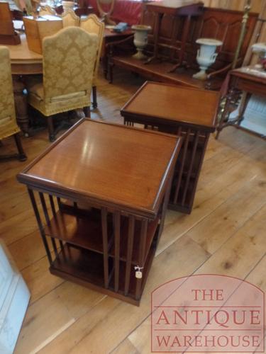 paar antieke boekenmolens, zwei antike Buchmüle