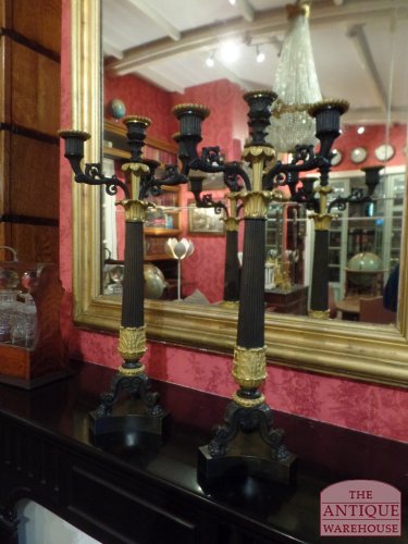 paar antieke Franse kandelaren, pair of 19 th century french neoclassical candelabra