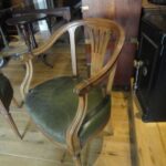 paar Franse noten stoeltjes 1