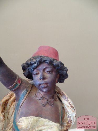 paar muziek spelende antieke Arabische beelden 3