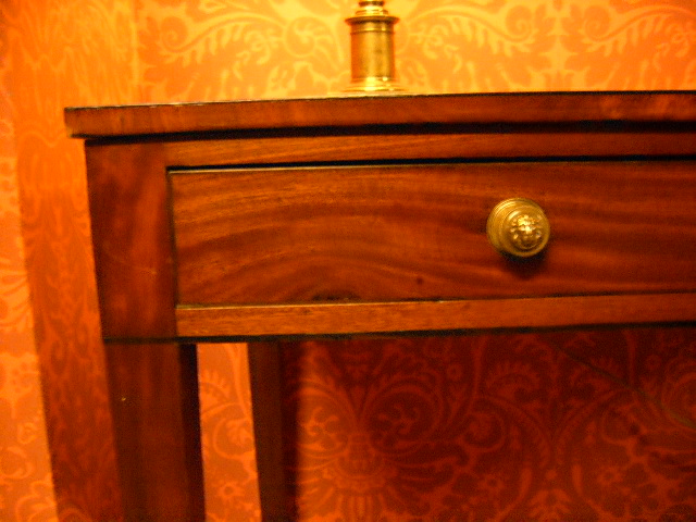 Regency bibliotheek tafeltje, VERKOCHT