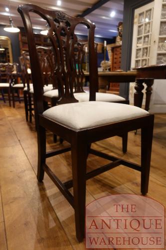 set van acht Engelse stoelen 3