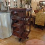 Antieke eikenhouten boekenmolen 1