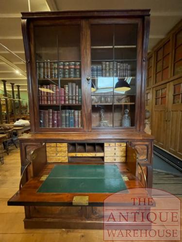 Antieke Engelse boekenkast met schrijfgedeelte 2