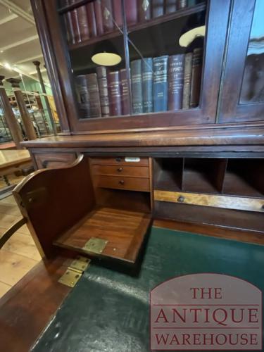 Antieke Engelse boekenkast met schrijfgedeelte 4