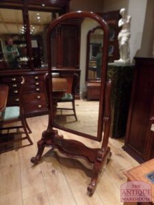 SOLD antieke Engelse mahonie pas spiegel