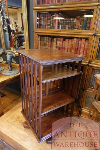 SOLD    antieke Engelse mahoniehouten boekenmolen