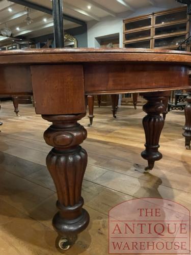 Antieke Engelse ovale uitschuiftafel 4