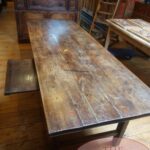 Antieke Franse notenhouten lange eettafel 3