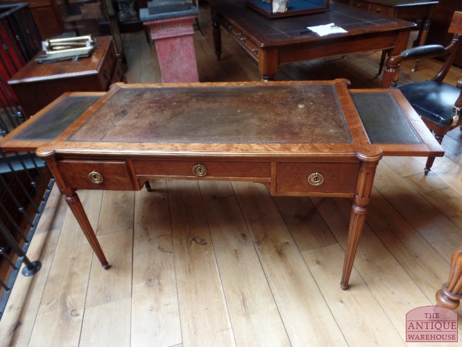 Antieke Franse schrijftafel 2