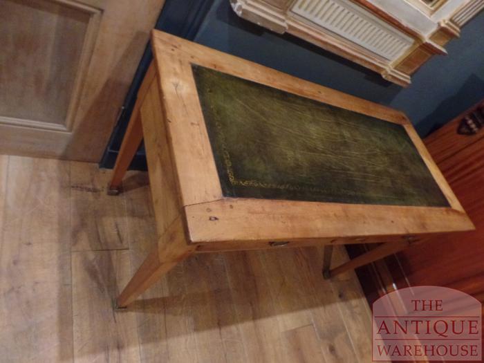 Antieke Franse schrijftafel circa 1870 2