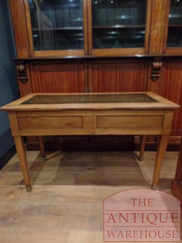 Antieke Franse schrijftafel circa 1870 3