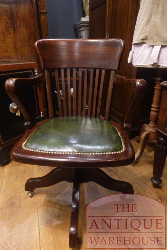 Antieke mahoniehouten bureaustoel in hoogte verstelbaar 3