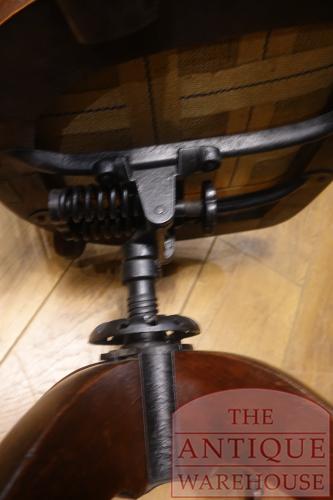 Antieke mahoniehouten bureaustoel in hoogte verstelbaar 4