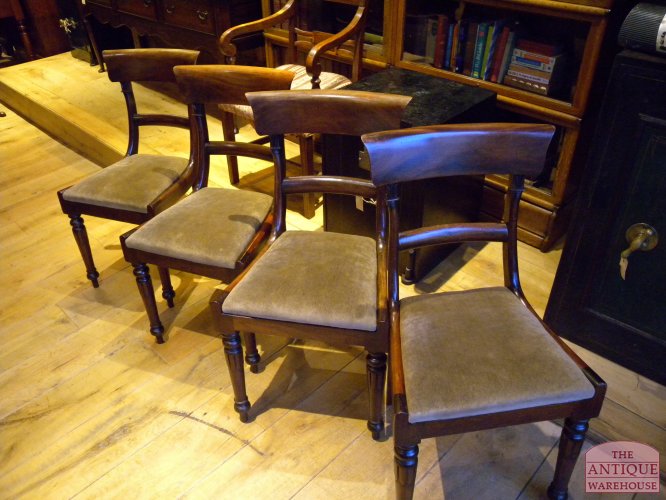 SOLD   antieke stoelen