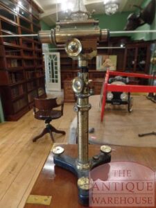 SOLD antique theodolite, antiek theodoliet, antiek waterpas instrument