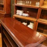 Antiek laag open Engels boekenkastje 3