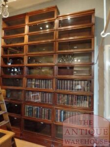 SOLD    to Eric en Kalina  antieke mahonie Globe Wernicke boekenkast origineel