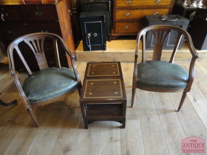 Antiek Engels bibliotheek trapje 3