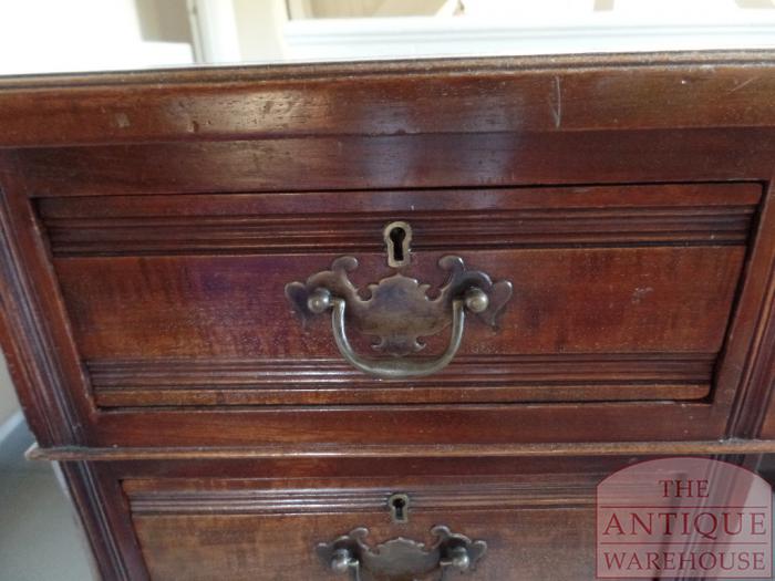 Antiek Engels mahoniehouten bureau 3