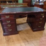 Antiek mahonie bureau 1