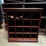 antiek mahonie kastje, bowling schoenen kast 2