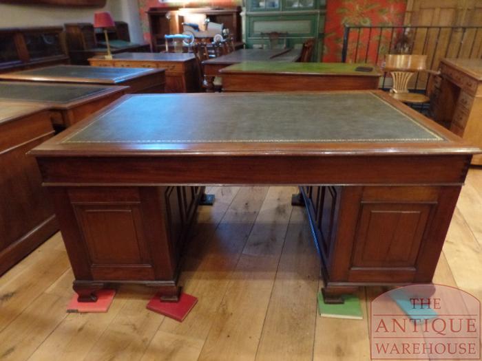 Antiek mahoniehouten Engels bureau 3