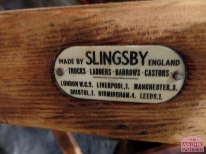 Antieke bibliotheek trapje 3