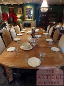 SOLD VERKOCHT antieke eiken wind out dining table, max 16 personen,antieke eiken coulissen tafel