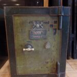 Antieke Engelse kluis 1