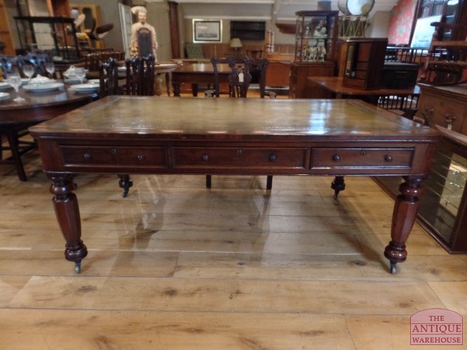 Antieke Engelse mahoniehouten schrijftafel van W. Priest, Blackfriars, Londen 3