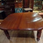 Antieke Engelse coulissentafel 1