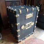 Antieke Franse kluis 1