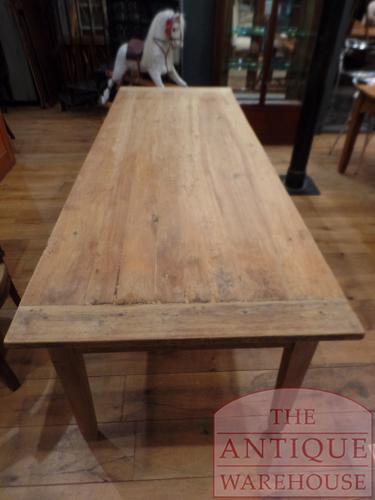 SOLD VERKOCHT antieke Franse tafel