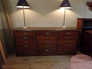 SOLD VERKOCHT antieke ladekast met military beslag