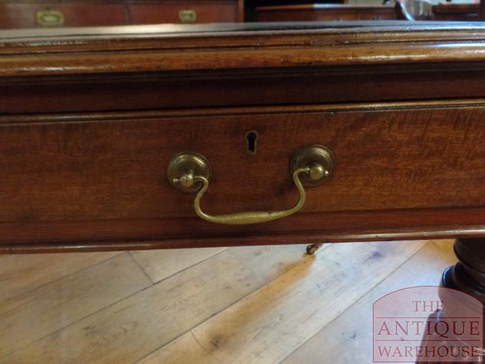 Antieke mahoniehouten schrijftafel circa 1850 5