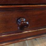 Antieke schrijftafel, bibliotheektafel uit Derby circa 1850 4