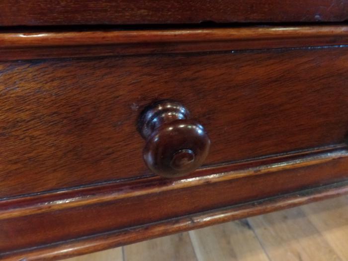 Antieke schrijftafel, bibliotheektafel uit Derby circa 1850 4