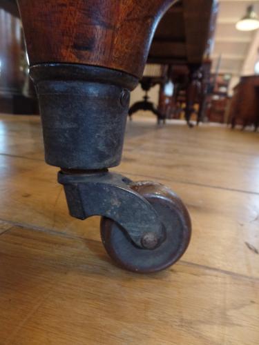 Antieke schrijftafel, bibliotheektafel uit Derby circa 1850 5