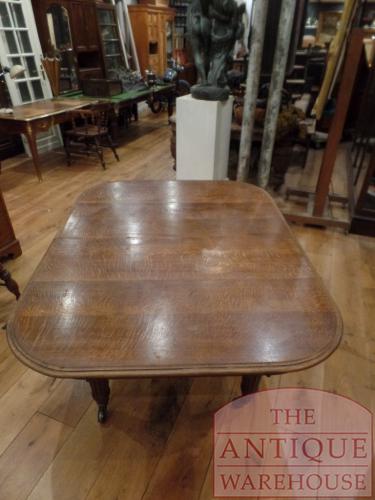 SOLD VERKOCHT    unieke eikenhouten max 20 personen Engelse coulissen  tafel