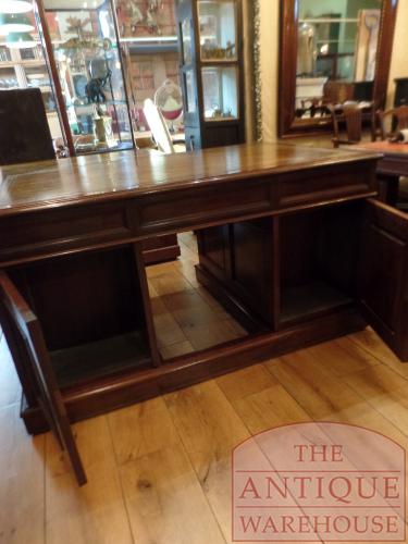 Antiek Engels klein partnersbureau 3