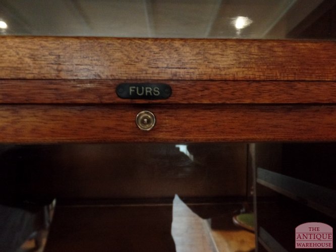 Unieke Engelse mahonie compactom 3