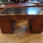 Antiek mahoniehouten Engels bureau 1