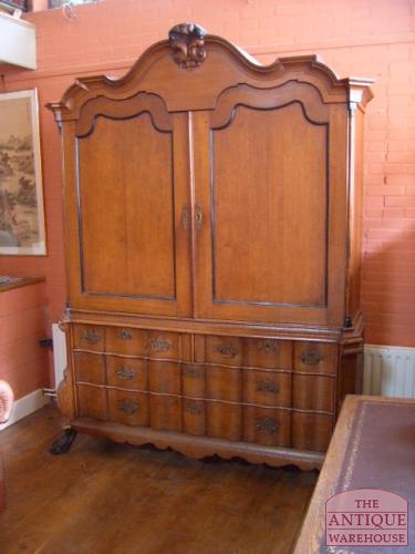 antiek orgelgebogen eiken kabinet 2