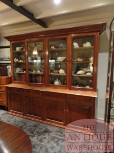 VERKOCHT antieke eiken boekenkast afkomstig uit UK circa 1880